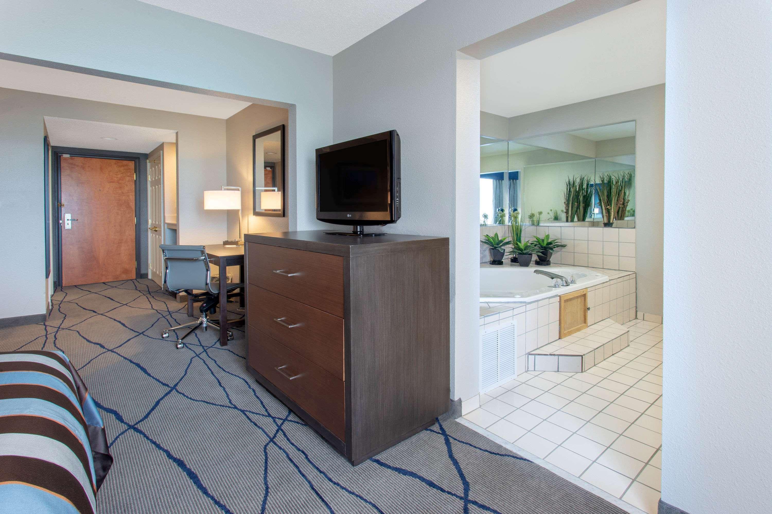 Hotel Wingate By Wyndham Indianapolis Airport Plainfield Extérieur photo