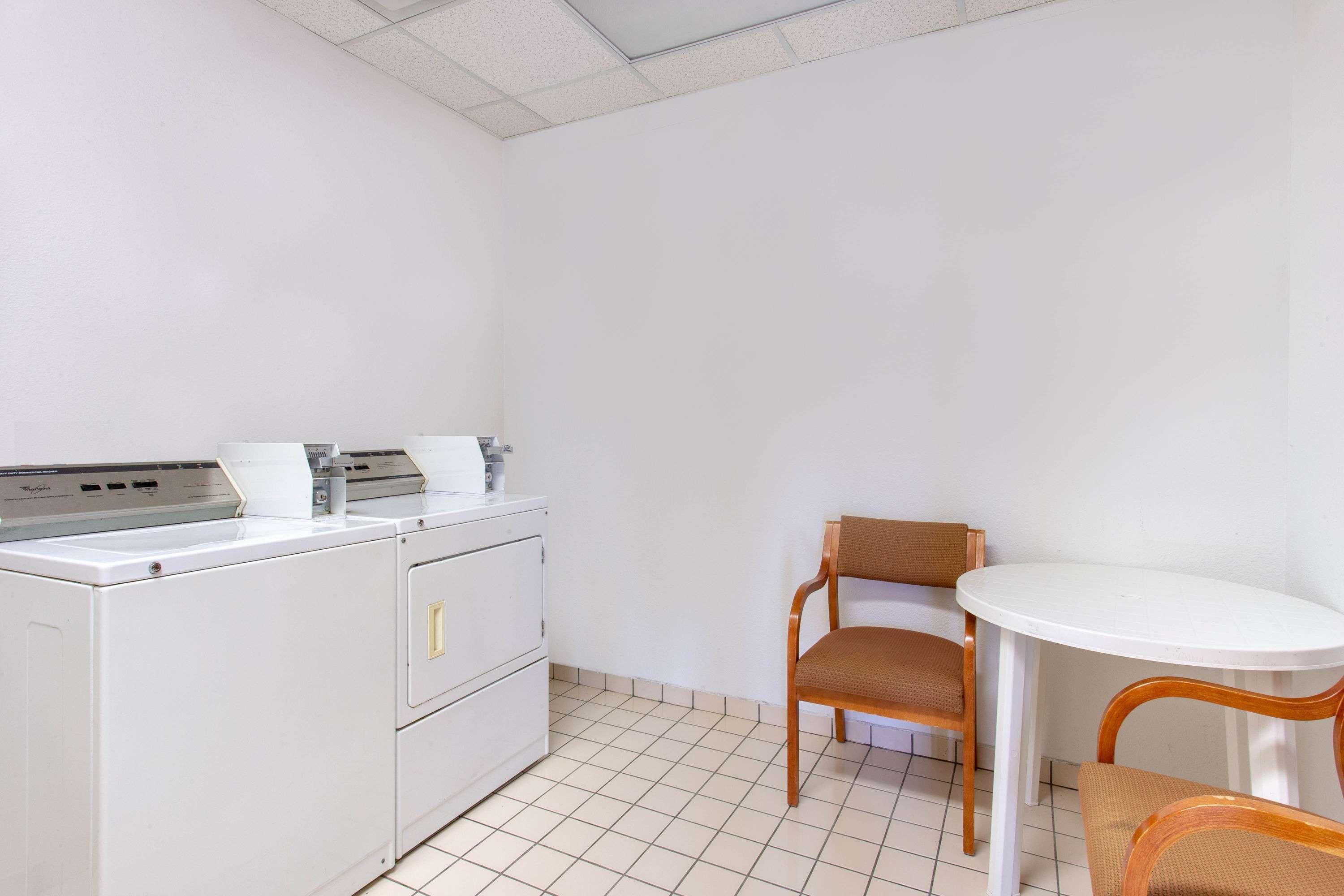 Hotel Wingate By Wyndham Indianapolis Airport Plainfield Extérieur photo