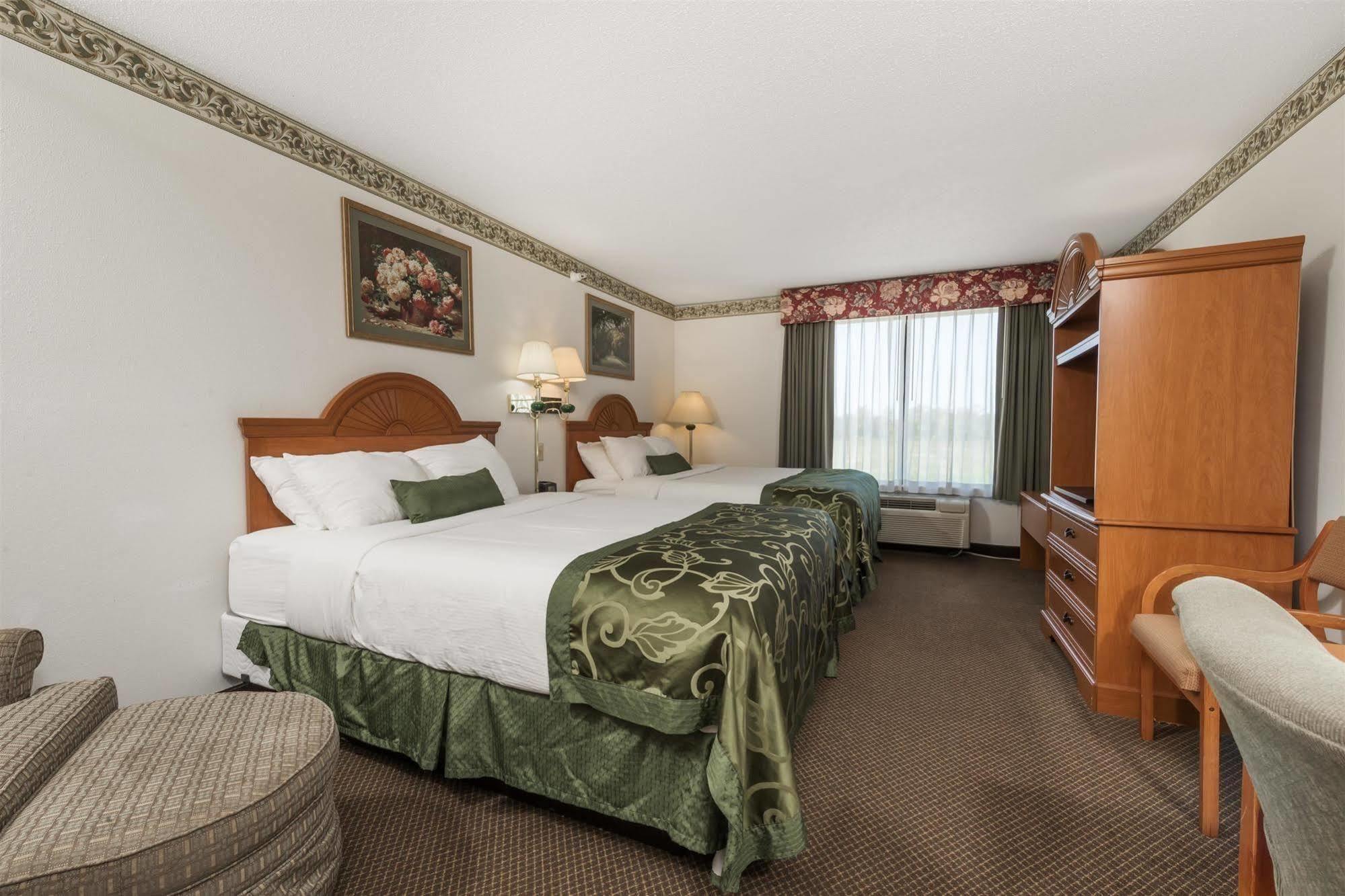 Hotel Wingate By Wyndham Indianapolis Airport Plainfield Extérieur photo