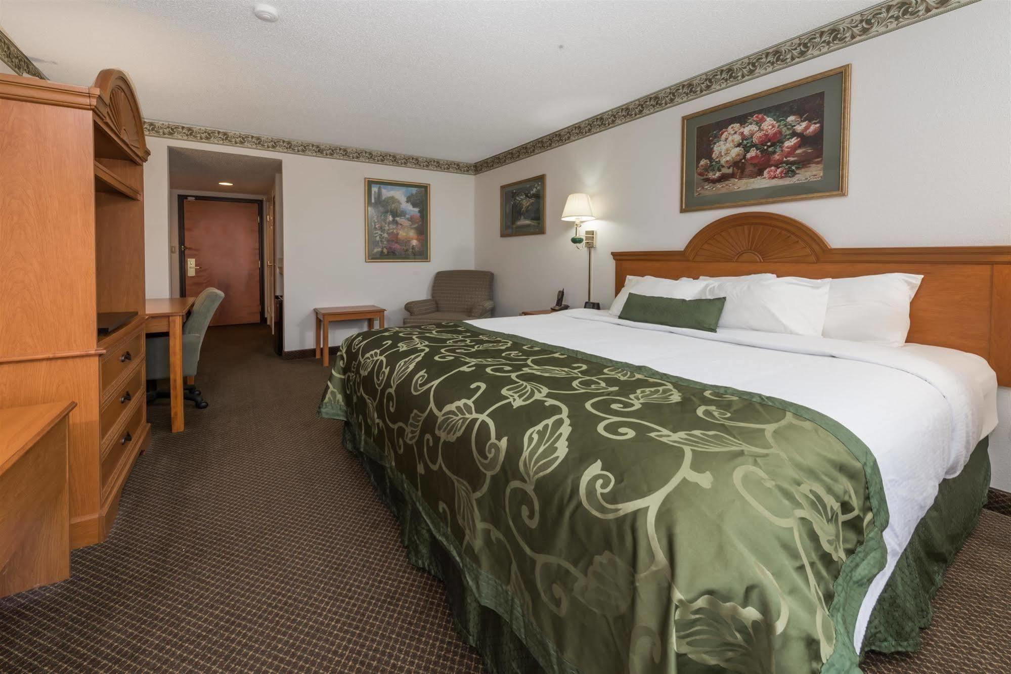 Hotel Wingate By Wyndham Indianapolis Airport Plainfield Extérieur photo